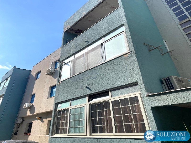 Appartamento 4 vani con Posto Auto zona Acqua dei Corsari